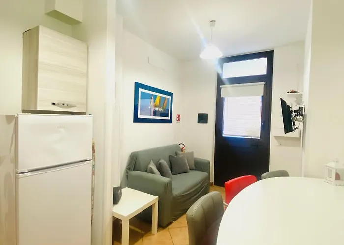 Max Apartment